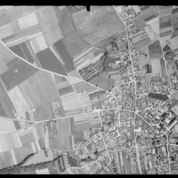 Pontlevoy vue aérienne 1947